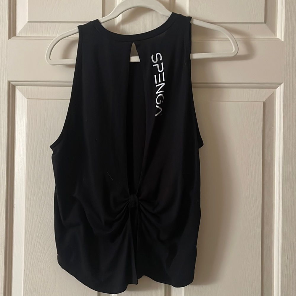 Spenga tank back slit